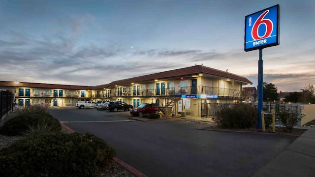 Motel 6 Albuquerque, NM - Carlisle