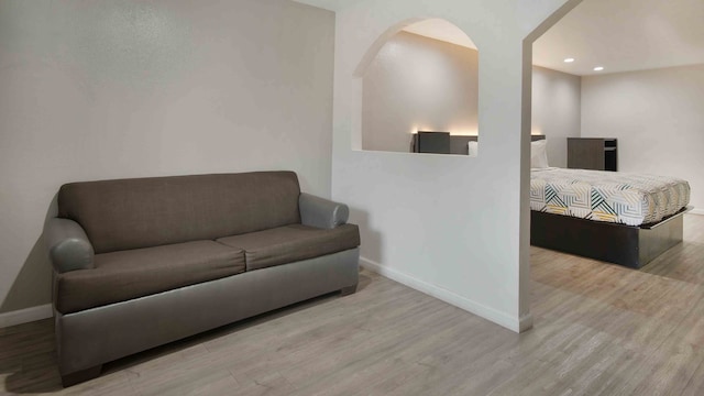 1 King Bed | Mobil Access Tub Nsmk Sofabed