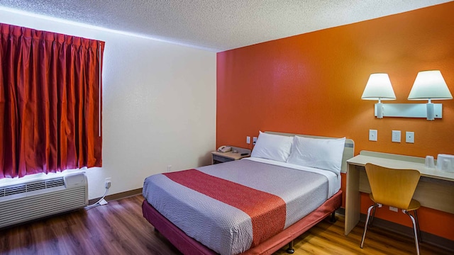 1 Full Bed | ADA/Tub