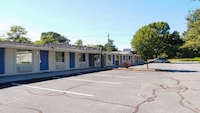 Motel 6 Newport News, VA