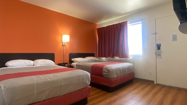 2 FULL BEDS | MOBILITY ACCESSIBLE TUB NSMK