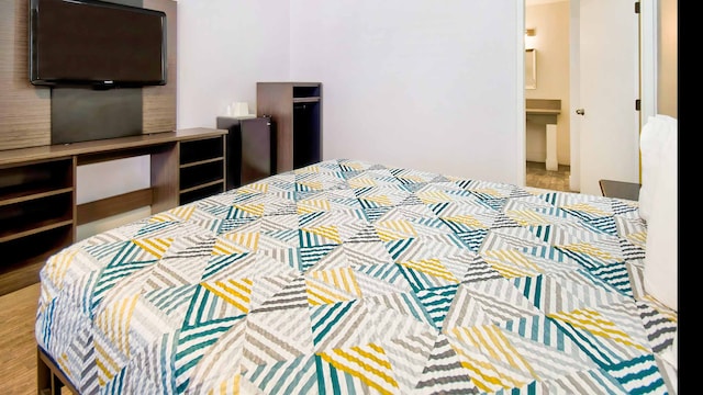 1 CAMA KING | NO FUMADORES, MINI REFRIGERADOR