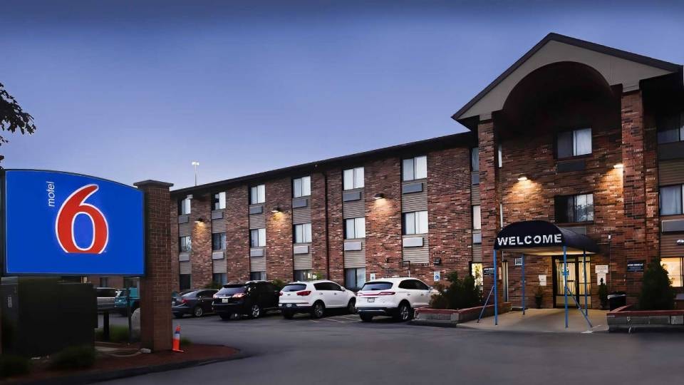 Motel 6 Milwaukee, WI - Glendale, Glendale_WI, Glendale