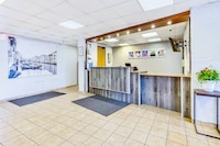 Motel 6 Milwaukee, WI - Glendale