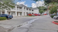 Studio 6 Houston, TX - Hobby South