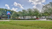 Studio 6 Houston, TX - Hobby South