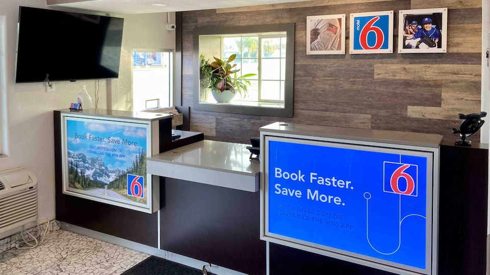 Motel 6 Delano, CA, Delano, Delano