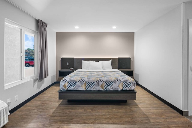 1 King Bed | Non-Smoking, Micfridge