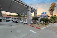 Motel 6 La Mesa, CA