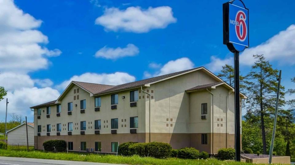 Motel 6 Montoursville, PA - Williamsport, Montoursville, Montoursville