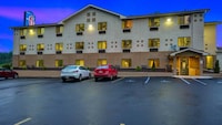 Motel 6 Montoursville, PA - Williamsport