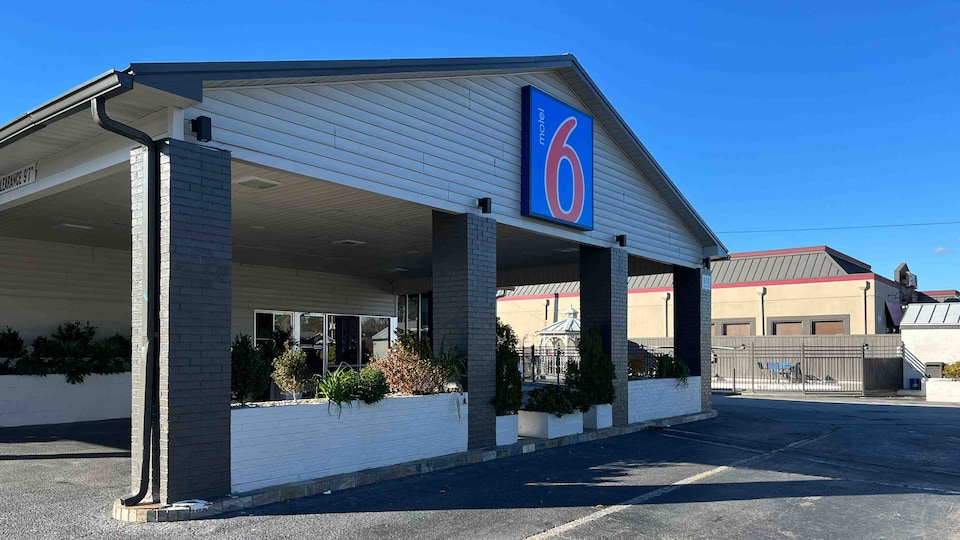 Motel 6 Greenville, NC – ECU-Medical Center, Greenville_2a4f1176, Greenville