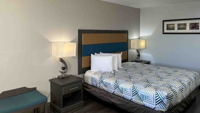 1 King Bed | Smoking, Micfridge