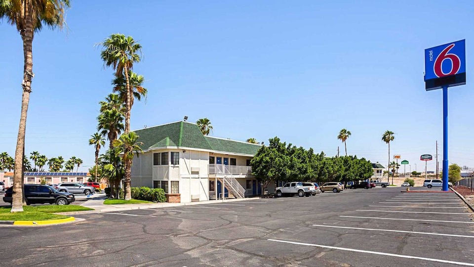 Motel 6 Yuma, AZ - East, C85356, Yuma AZ