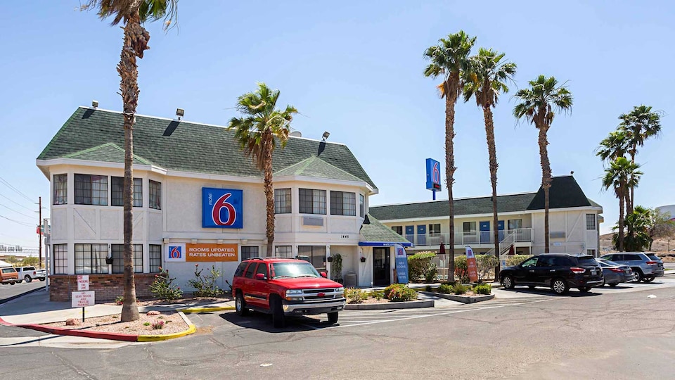 Motel 6 Yuma, AZ - East, C85356, Yuma AZ