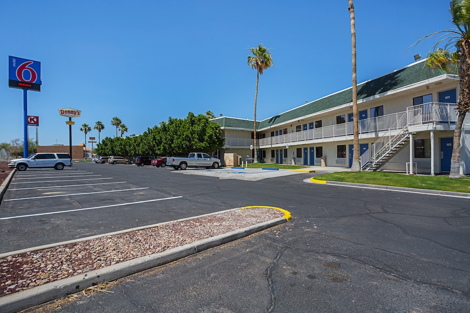Motel 6 Yuma, AZ - East, C85356, Yuma AZ