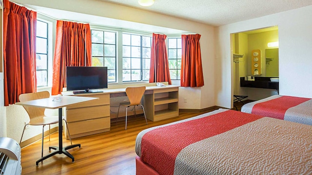 2 Queen Beds | Premium, Micfridge