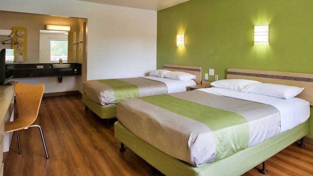 2 Queen Beds | Kitchen