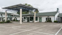 Motel 6 Albany, OR