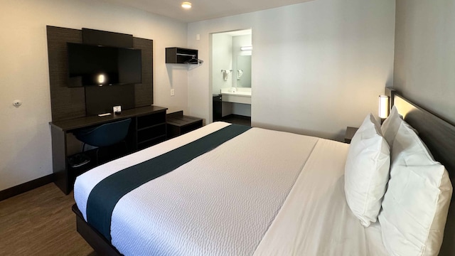 1 King Bed | Non-Smoking, Mini Fridge