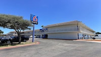 Motel 6 Corpus Christi, TX - East - North Padre Island