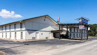 Motel 6 Arkadelphia, AR