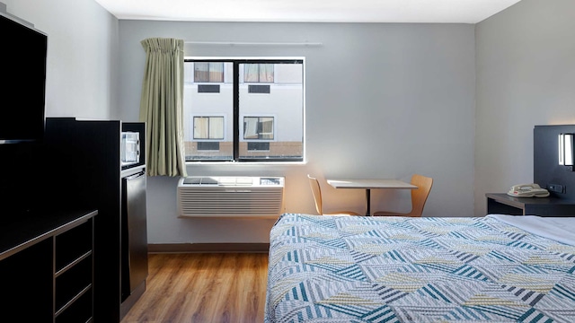 1 King Bed | Mobility Accessible Tub, Nsmk