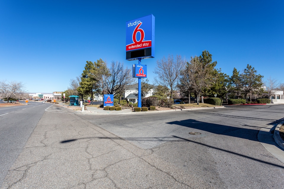 Studio 6 Albuquerque, NM - North, C87108, Albuquerque NM