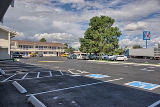 Motel 6 Everett, WA - North