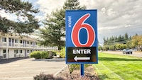 Motel 6 Everett, WA - North