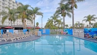 Motel 6 Los Angeles, CA - Los Angeles - LAX