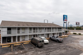 Studio 6 San Antonio, TX - Fort Sam Houston Area