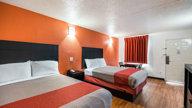 2 Full Beds | Mobil Access Tub Nsmk Micfridg