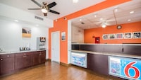Motel 6 Houston, TX - Brookhollow