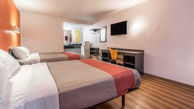 2 Queen Beds | Smoking, Micfridge