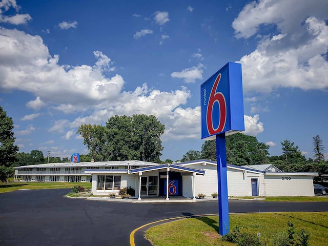 Motel 6 Schenectady, NY