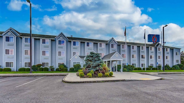 Motel 6 Sutherlin, OR – I-5