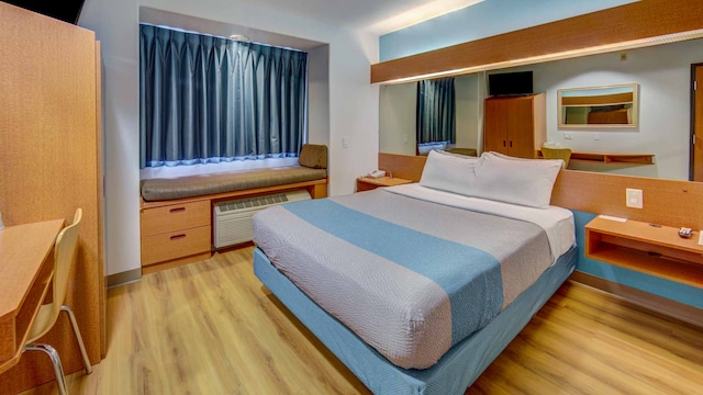 1 QUEEN BED | NON-SMOKING