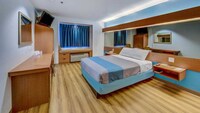 Motel 6 Sutherlin, OR – I-5