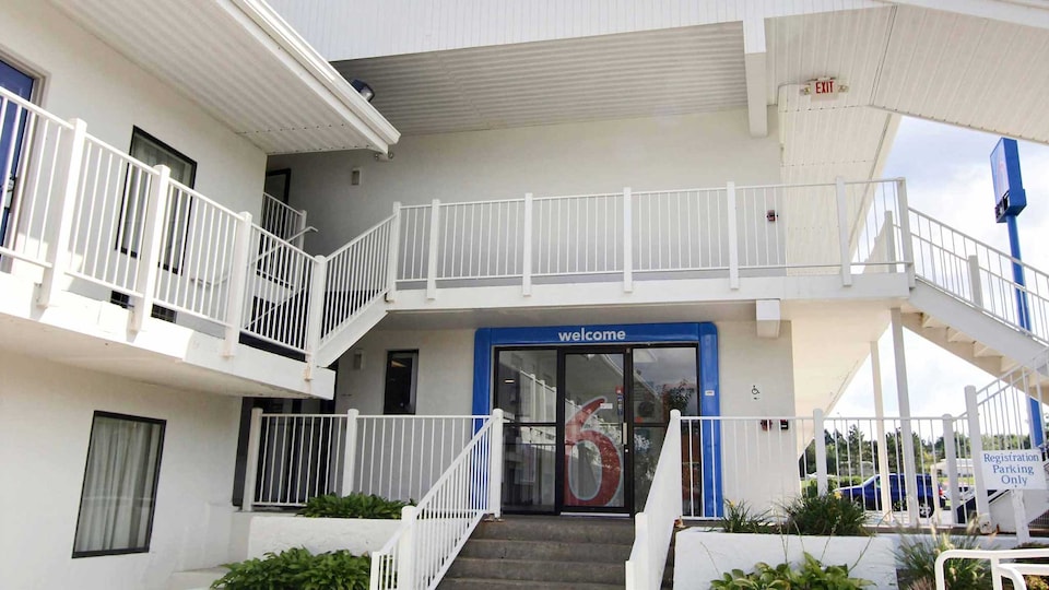 Motel 6 Middleburg Heights, OH - Cleveland, Middleburg Heights, Middleburg Heights