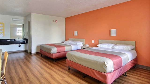 2 Camas Dobles | Microondas, Renovado