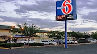 Motel 6 Holbrook, AZ