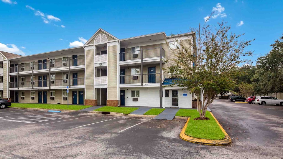 Motel 6 Jacksonville, FL - South, C32234, Jacksonville