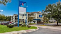 Motel 6 Jacksonville, FL - South