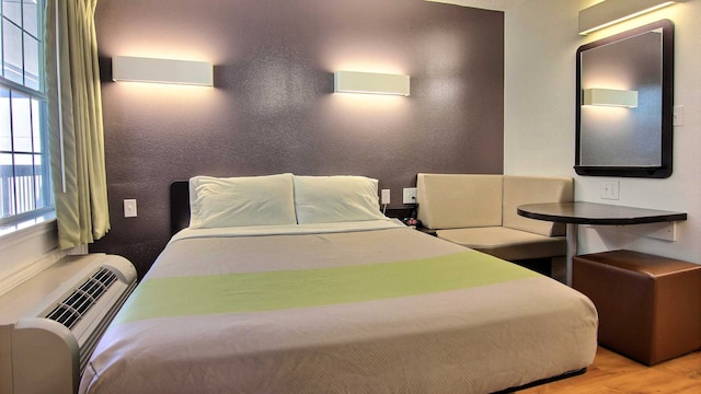 1 Queen Bed | Non-Smoking