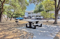 Studio 6 Austin, TX - Northwest