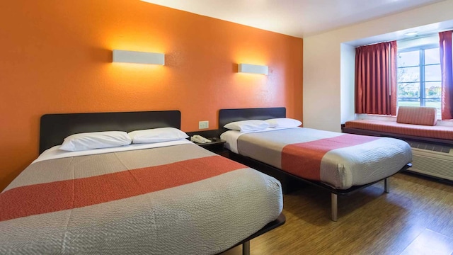 2 Queen Beds | Non-Smoking