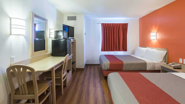 2 Queen Beds | Non-Smoking