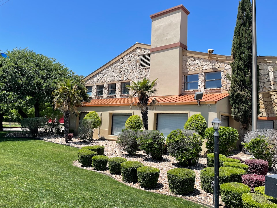 Studio 6 Suites North Richland Hills, TX, NORTH RICHLAND HILLS, NORTH RICHLAND HILLS