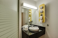 Motel 6 Spokane, WA - West